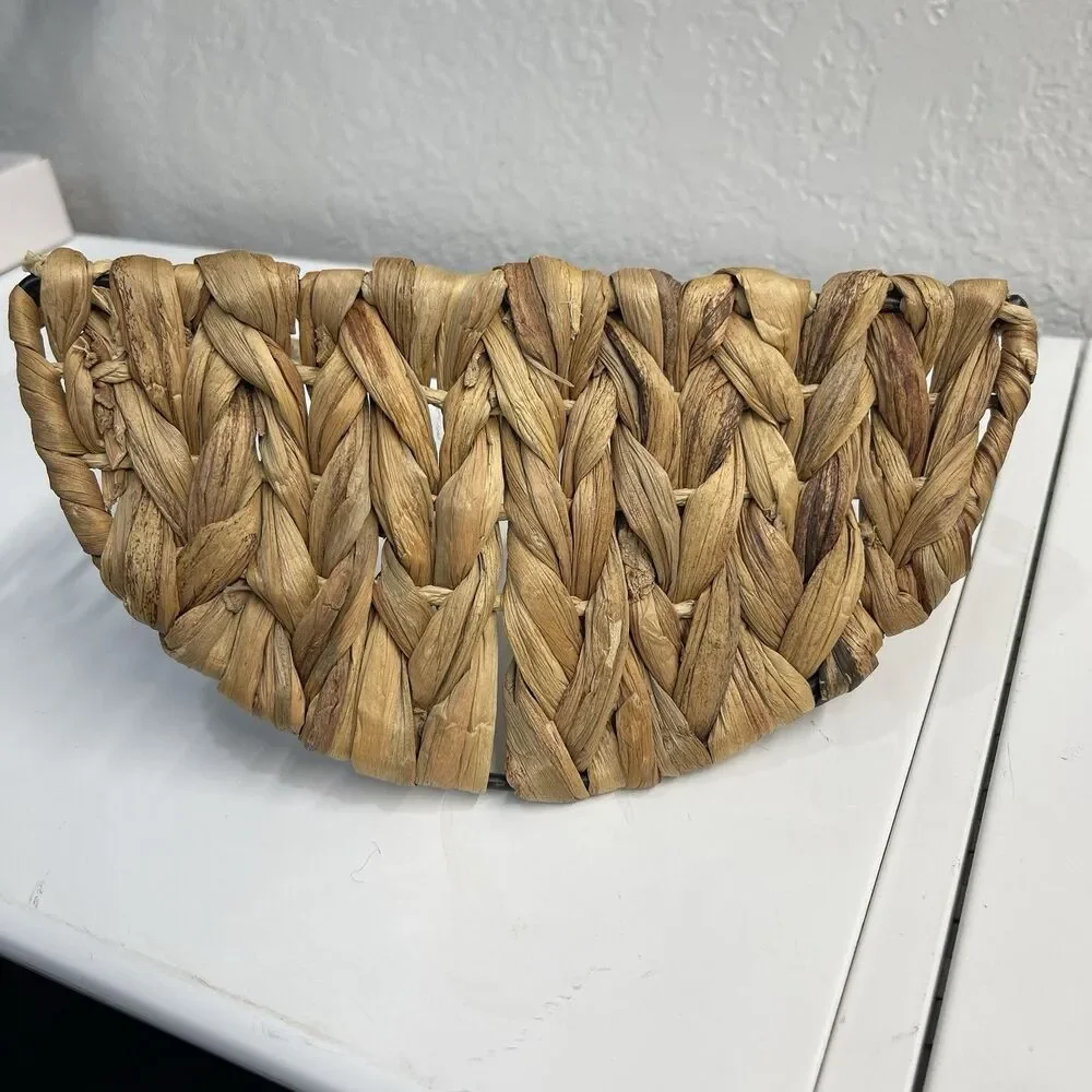 Woven Natural Water Hyacinth & Metal Wall Shelf w/ 5 Pegs, Used